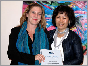 Presenting the Award